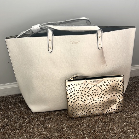 Victoria Secret Set Tote Bag! - Picture 1 of 5